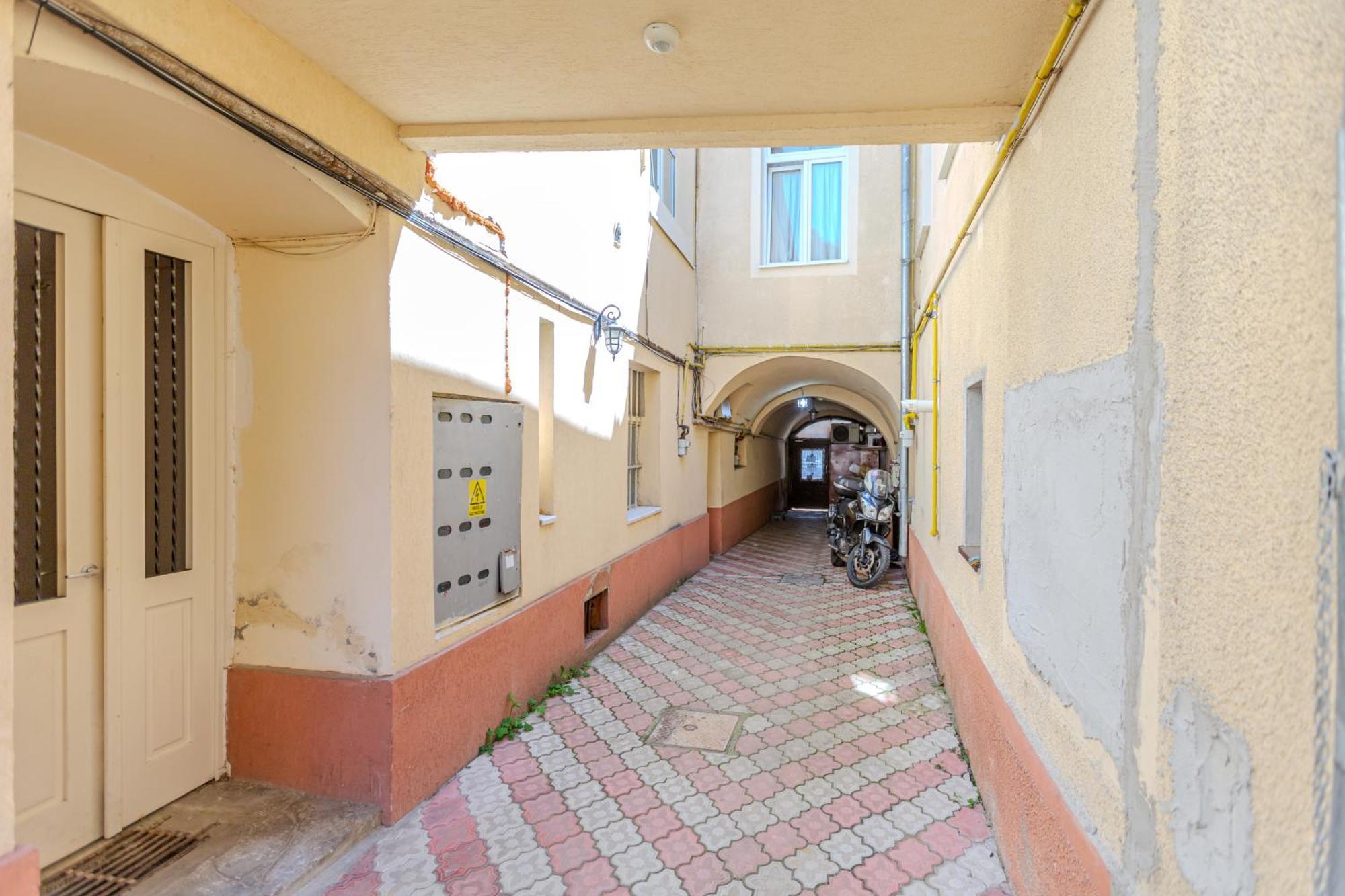 A Piece Of History Guesthouse Brașov Exterior foto